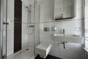 Property thumbnail 9