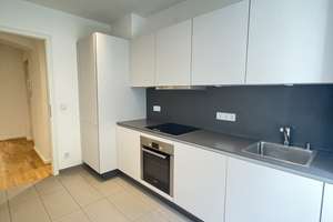 Zweizimmerwohnung mit Einbauküche und Balkon