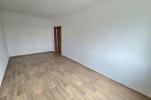 Stadtleben mit Weitblick: Moderne Dachgeschosswohnung mit Balkon und Einbauküche! – Die vollständige Adresse der Immobilie erhältst du vom Anbieter., 9131 Hilbersdorf, Chemnitz – Vorschaubild 10