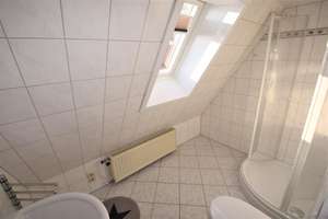 RESERVIERT - Leer - zentrale Lage - Gepflegtes Wohnhaus mit Wintergarten und großer Garage – Die vollständige Adresse der Immobilie erhältst du vom Anbieter., 26789 Leer (Ostfriesland) – Vorschaubild 11