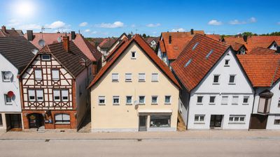 Fachwerkhaus mit Wohn- und Gewerbeeinheit – attraktive Kapitalanlage - Innenstadtlage