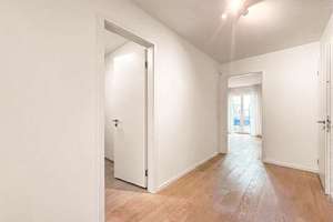 Exklusives Wohnen nahe der Königsallee – stilvolle Wohnung mit Terrasse und Tiefgarage – Jahnstraße 1, 40215 Friedrichstadt, Düsseldorf – Vorschaubild 5