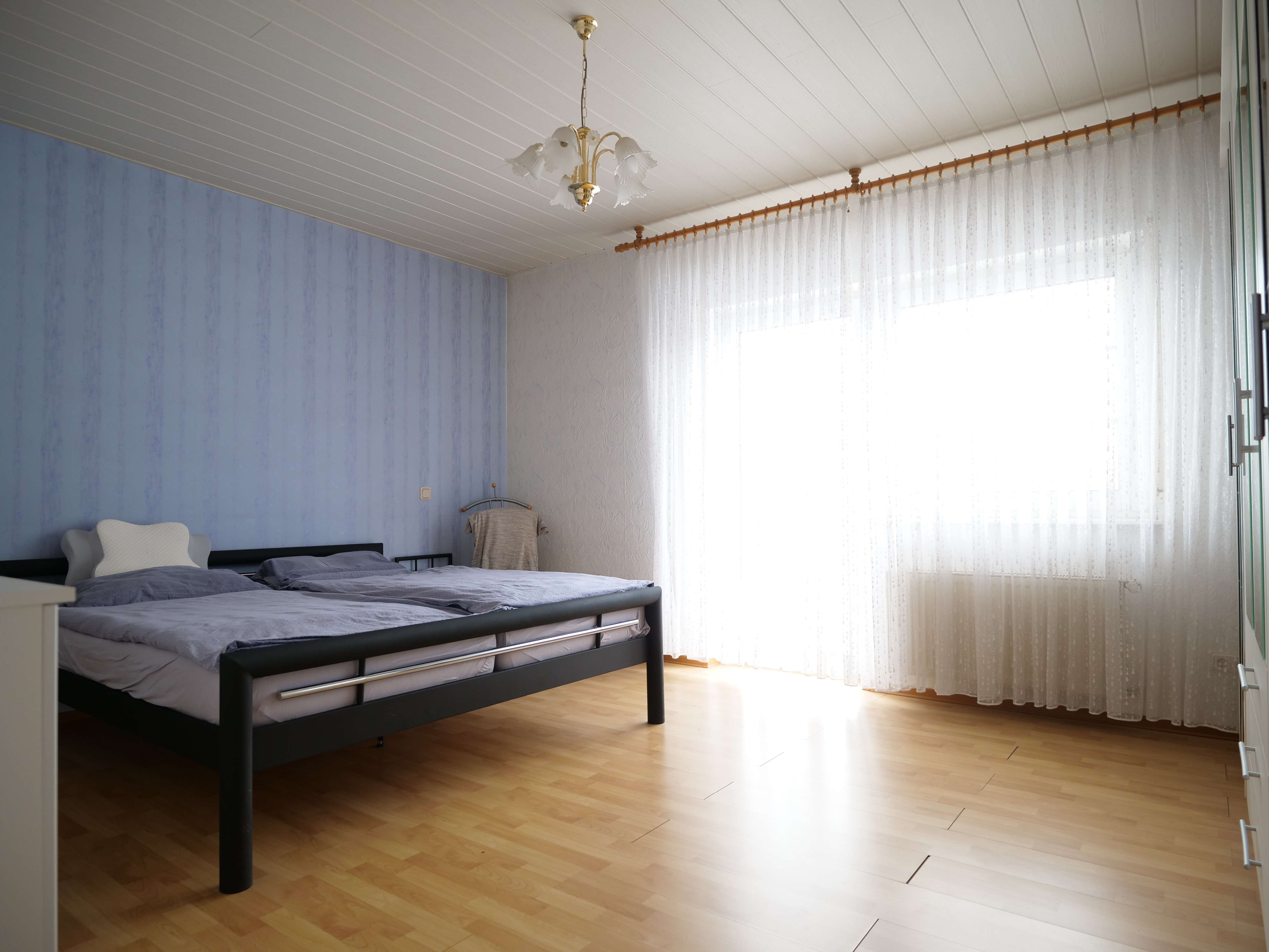 Immobilie in Hahnheim - Charmante DHH mit Garten, Doppelgarage und viel Platz für die ganze Familie! - Bild 3