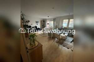 Tauschwohnung: Große und sonnige 2 ZKB mit Balkon und Blick ins Grüne