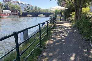 Direkt am Wasser-Charmantes City-Apartment mit Balkon am Bellevue – Die vollständige Adresse der Immobilie erhältst du vom Anbieter., 10557 Hansaviertel, Berlin – Vorschaubild 37