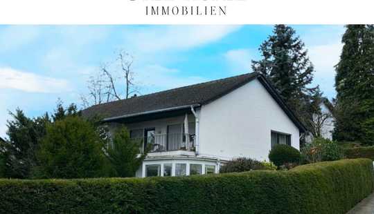 Bild von Großzügiger Bungalow mit Einliegerwohnung & Potenzial auf bebaubarem 854 m²-Grundstück