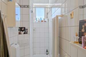 Ein Zuhause mit Charakter | großzügige Maisonette-Wohnung mit Balkon im Herzen Düsseldorfs – 40215 Friedrichstadt, Düsseldorf – Vorschaubild 14