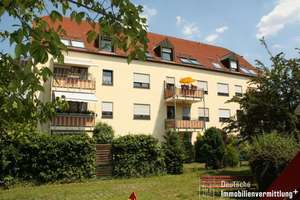 BALD FREI: SONNIGE UND GEMÜTLICHE 2-ZIMMERWOHNUNG MIT BALKON!!