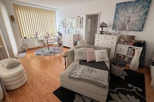 Einzigartige Sonnenuntergänge über der Elbe: 1,5-Zimmer Apartment im Gorch Fock Haus - vermietet – Die vollständige Adresse der Immobilie erhältst du vom Anbieter., 22767 Altona-Altstadt, Hamburg – Vorschaubild 3