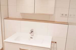 Exklusive 3-Zimmer-Wohnung mit Balkon in Düsseldorf Unterbach – Vennstrasse 69, 40627 Unterbach, Düsseldorf – Vorschaubild 7