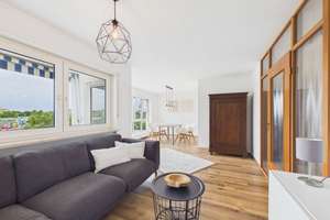 IMMO KUBE! Exklusiv möblierte, helle 2 Zimmerwohnung mit Südloggia in Nürnberg-Schoppershof – Die vollständige Adresse der Immobilie erhältst du vom Anbieter., 90411 Schafhof, Nürnberg – Vorschaubild 5