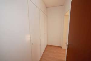 Rarität in Buer: Renovierte 4,5-Zimmer-Dachgeschoss-Wohnung mit Balkon und Stellplatz zu vermieten – Vom-Stein-Str. 3, 45894 Buer, Gelsenkirchen – Vorschaubild 12