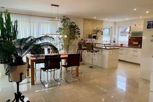 Schmuckstück im Osten von Regensburg in Barbing: tolles EFH mit Keller, Doppelgarage, viele Extras! – Die vollständige Adresse der Immobilie erhältst du vom Anbieter., 93055 Ostenviertel, Regensburg – Vorschaubild 8