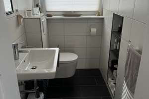Helle 4-Zimmer-Wohnung mit großer Ost-Dachterrasse, Wolfsburg-Ehmen – Die vollständige Adresse der Immobilie erhältst du vom Anbieter., 38442 Ehmen, Wolfsburg – Vorschaubild 11