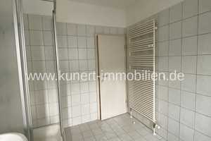 3-Zimmer-Wohnung mit Balkon in attraktiver Wohnlage von Chemnitz, Badezimmer mit Wanne und Dusche – Clausstr. 72, 9126 Chemnitz – Vorschaubild 20