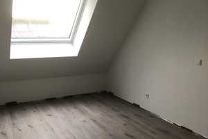 Neubauerstbezug Doppelhaushälfte mit gehobener Innenausstattung im Herzen von MG-Pongs – Mönchengladbach – Vorschaubild 10