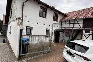 Geräumiges Einfamilienhaus mit Garage nahe Hildburghausen – Die vollständige Adresse der Immobilie erhältst du vom Anbieter., 98669 Veilsdorf – Vorschaubild 4