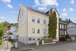Helle moderne 4ZKB mit EBK im DG sehr zentral in Siegen (Kein Balkon oder Stellplatz) – Die vollständige Adresse der Immobilie erhältst du vom Anbieter., 57074 Siegen, Siegen – Vorschaubild 2