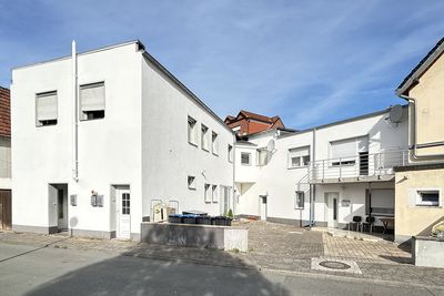 Mehrfamilienhaus mit 6 Wohnungen als Kapitalanlage