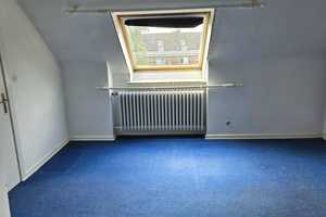 Süderwisch: Haushälfte, solide, gepflegt, schnell beziehbar, Garage, Garten, ideal für eine Familie – Süderwisch 51, 27474 Cuxhaven (Kreis) – Vorschaubild 70