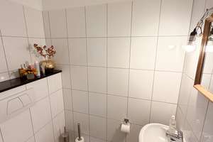 GARTENWOHNUNG! Ebenerdige 2 Zi.-EG-Wohnung im beliebten Krefelder Stadtteil Bockum! PROVISIONSFREI!! – Die vollständige Adresse der Immobilie erhältst du vom Anbieter., 47800 Bockum, Krefeld – Vorschaubild 3