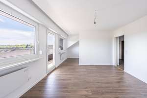 Hochwertig sanierte Eigentumswohnung mit großem Balkon und traumhaftem Fernblick – Die vollständige Adresse der Immobilie erhältst du vom Anbieter., 42369 Ronsdorf, Wuppertal – Vorschaubild 3