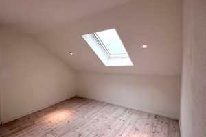 *Reserviert* - charmantes Einfamilienhaus mit herrlicher Dachterrasse und Hanglage – Rottal-Inn (Kreis) – Vorschaubild 8
