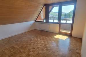 Helle 3,5‑Zimmer‑DG‑Wohnung mit Loggia und Stellplatz – Die vollständige Adresse der Immobilie erhältst du vom Anbieter., 74676 Niedernhall – Vorschaubild 9