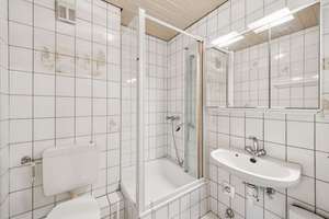3-Zimmer-Wohnung mit Loggia und Garage - bezugsfrei in Leverkusen-Bürrig – 51371 Bürrig, Leverkusen – Vorschaubild 12