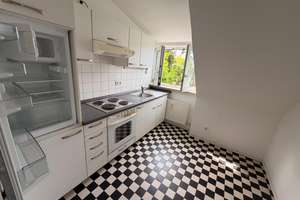 Stuttgart-Nord: 2,5-Zimmer-Wohnung im Dachgeschoss – Am Kriegsbergturm 41, 70192 Relenberg, Stuttgart – Vorschaubild 5
