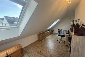 JA, zur Maisonette-Wohnung mit Stellplatz und Weitblick am Bärenloch – Die vollständige Adresse der Immobilie erhältst du vom Anbieter., 42651 Gräfrath, Solingen – Vorschaubild 8