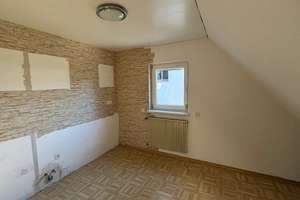 Gemütliches Haus mit Garten zum erschwinglichen Preis – Die vollständige Adresse der Immobilie erhältst du vom Anbieter., 78737 Fluorn-Winzeln – Vorschaubild 12
