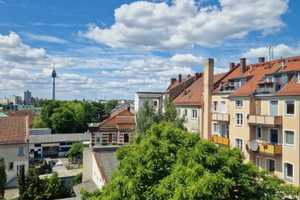 WG-Zimmer in 3er-WG sucht *ab sofort* nette/n Mitbewohner/in! – Nürnberg – Vorschaubild 1