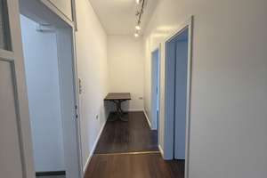 Großzügige 4-Zimmer-Wohnung | Stuttgart-West | 1. OG – Johannesstr. 28, 70176 Rosenberg, Stuttgart – Vorschaubild 3