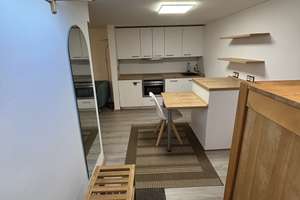 Vollmöblierte 1-Zimmer-Wohnung in Hamburg-Berne - ab 01.03. – Am Berner Wald 16, 22159 Sasel, Hamburg – Vorschaubild 1