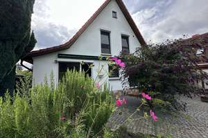 Idyllisches Zweifamilienhaus am traumhaften Scharmbecker Bach – An der Hören 32, 27711 Osterholz-Scharmbeck – Vorschaubild 1