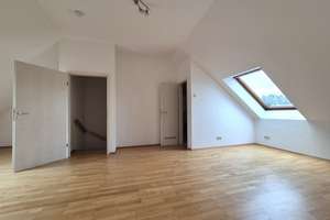 Geräumiges RMH mit Garten & 4 Pkw-Stellplätzen – Die vollständige Adresse der Immobilie erhältst du vom Anbieter., 65428 Rüsselsheim am Main – Vorschaubild 20