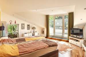 Architektur, Atmosphäre, Lebensqualität – eine Immobilie für Menschen mit Anspruch – Die vollständige Adresse der Immobilie erhältst du vom Anbieter., 12205 Lichterfelde, Berlin – Vorschaubild 7