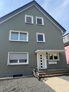schöne, sanierte 4-Zimmer Wohnung (nur 2 Schlafzimmer) in Niederkassel *Erstbezug nach Sanierung*