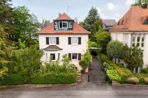 WEITBLICK: Dornröschen-Schloss in Möhringen! – Die vollständige Adresse der Immobilie erhältst du vom Anbieter., 70567 Möhringen-Nord, Stuttgart – Vorschaubild 2