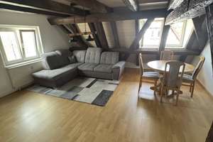 Charmante Dachgeschosswohnung im Herzen von Kirchheim unter Teck