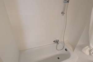Tolle 2 Raum-Balkon-Wohnung im Herzen von Derendorf sucht Liebhaber *Ulmenstraße* Nähe Spichernplatz – Ulmenstraße 47, 40476 Derendorf, Düsseldorf – Vorschaubild 8