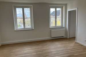Tolle 3-Raum-Wohnung mit 2 Balkonen zu vermieten – Kurt-Eisner-Str. 73, 8058 Nordvorstadt, Zwickau – Vorschaubild 4
