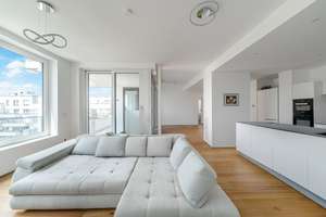 Moderne 4-Zimmer-Wohnung mit Rheinblick, hochwertiger Ausstattung & großzügiger Terrasse