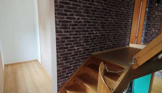 Bild von Provisionsfrei - Gepflegtes Einfamilienhaus mit 4,5 Zimmern in Hochheim am Main