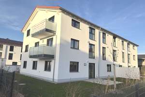 ERSTBEZUG! Sonnige und großzügige 3-Zimmer-Dachgeschoss-Wohnung mit Balkon und moderner Einbauküche! – Lavendelweg 8, 85551 Kirchheim bei München – Vorschaubild 32
