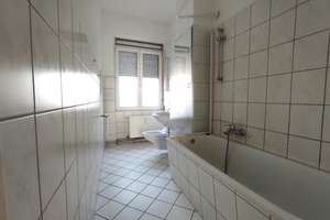 3-room apartment in an older building with a sunny balcony – 0178-8236274 – Die vollständige Adresse der Immobilie erhältst du vom Anbieter., 10243 Friedrichshain, Berlin – Vorschaubild 6