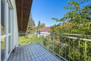 Lichtdurchflutete Dachgeschosswohnung in ruhiger Lage mit großer Fensterfront & Dachterrasse – Die vollständige Adresse der Immobilie erhältst du vom Anbieter., 81247 Obermenzing, München – Vorschaubild 8