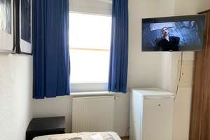 Möbliertes Zimmer, monatlich oder länger – Möhringer Strasse 28, 70199 Heslach, Stuttgart – Vorschaubild 3