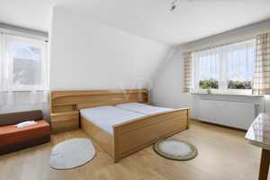 Gepflegtes Einfamilienhaus mit Einliegerwohnung. – Friesland (Kreis) – Vorschaubild 12